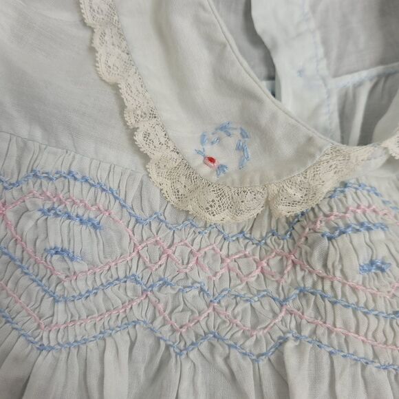 VINTAGE 50s dress Polly Flinders smocked embroidered puff sleeve 12 months‎ - Picture 3 of 8